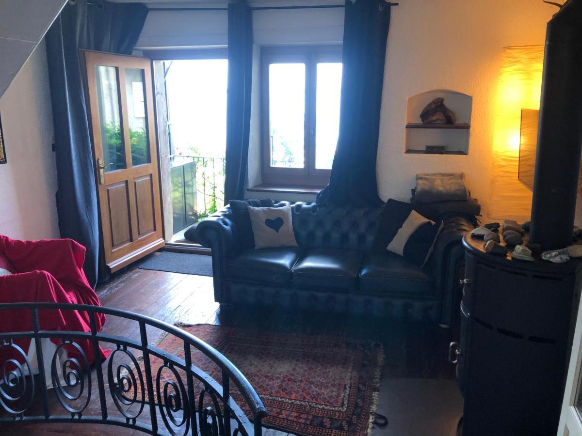 Hébergement de vacances A With A View - Maisonnette Dans Bourg Médiéval Au Bord Du Léman